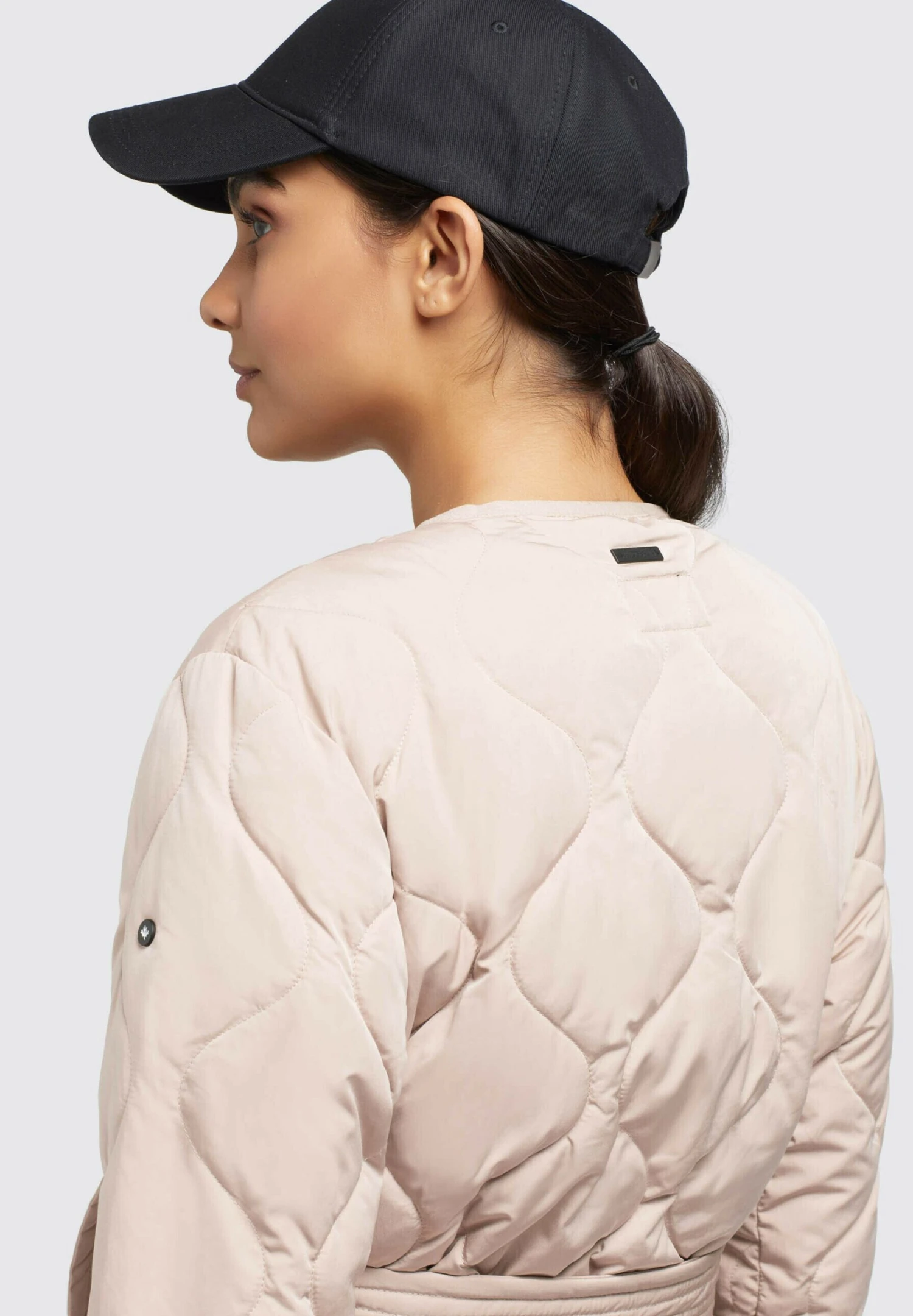 Khujo Yuna - Jas - War Pin 7 Khujo Yuna - Jas - War Pin - Image 7