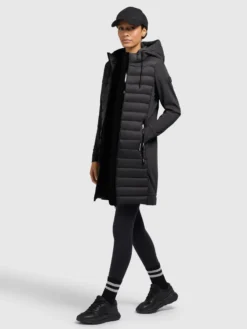 Khujo Wintermantels Wintermantel Ruth Dames Zwart -Kleding Verkoop 184a9cbb0a32ed5023eefc21c292cbe0 1 scaled