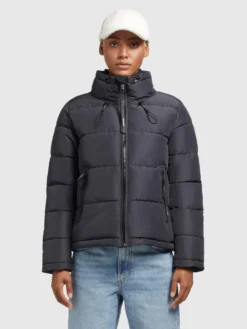 Khujo Winterjassen Winterjas Tuba 3 Dames Smoky Blue -Kleding Verkoop 25aec7368e5d9ebdab478410c578e586 scaled