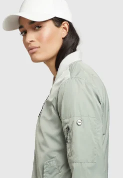 Khujo Stence - Bomberjacks - Blassgrün -Kleding Verkoop 274f21b2f50441bf846f62d4589a9cd7 scaled