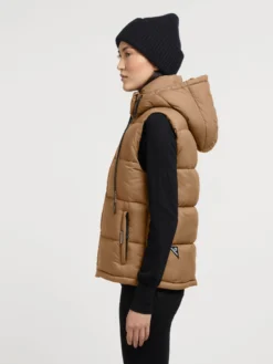 Khujo Bodywarmers Bodywarmer Eden Dames Lichtbruin -Kleding Verkoop 28d75dd54630500d5800cedf560a08ca scaled