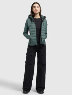 Khujo Outdoor Jassen Functionele Jas Ghita Dames Donkergroen -Kleding Verkoop 2f91f12e4f01d90b8ca13f40a4092fae scaled