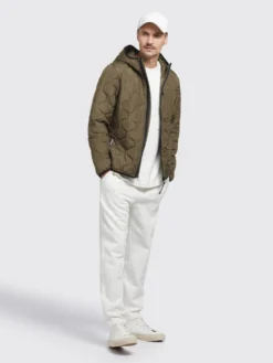 Khujo Tussenjassen Tussenjas True Heren Olijfgroen -Kleding Verkoop 34331ed87ad64069a7b847899f98a626 scaled