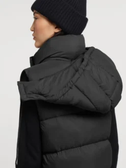 Khujo Bodywarmers Bodywarmer Eden Dames Zwart -Kleding Verkoop 36c758e190e8876395fe33dc3aa2b038 scaled