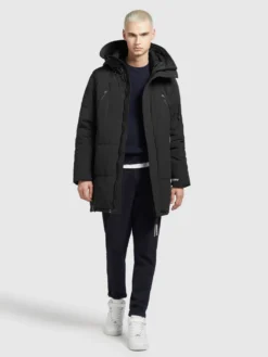 Khujo Winterjassen Winterjas Cloyd Heren Zwart -Kleding Verkoop 37ecb9ac69cca9adbb2f428108062587 scaled