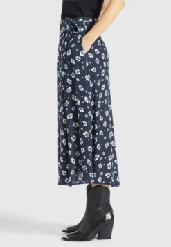 Khujo Maxi Rokken Rok Hepke Dames Navy / Nachtblauw -Kleding Verkoop 4f8b08c2ca75b25503e97c56c75b4599 scaled