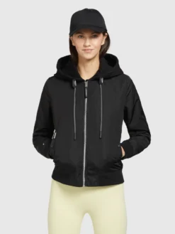 Khujo Tussenjassen Tussenjas Persee Dames Zwart -Kleding Verkoop 509d474ca54963e8e40c34df1e2d3e58 scaled