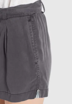 Khujo Shorts Regular Bandplooibroek Indira Dames Grijs -Kleding Verkoop 688c273dff37d5b59d4a8672e55ce093 scaled