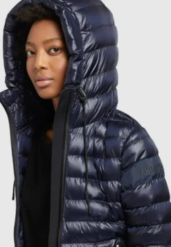 Khujo Lovina4 Shiny - Jas - Dunkelblau -Kleding Verkoop 743db39ef9104cddaafb492329f4213e scaled
