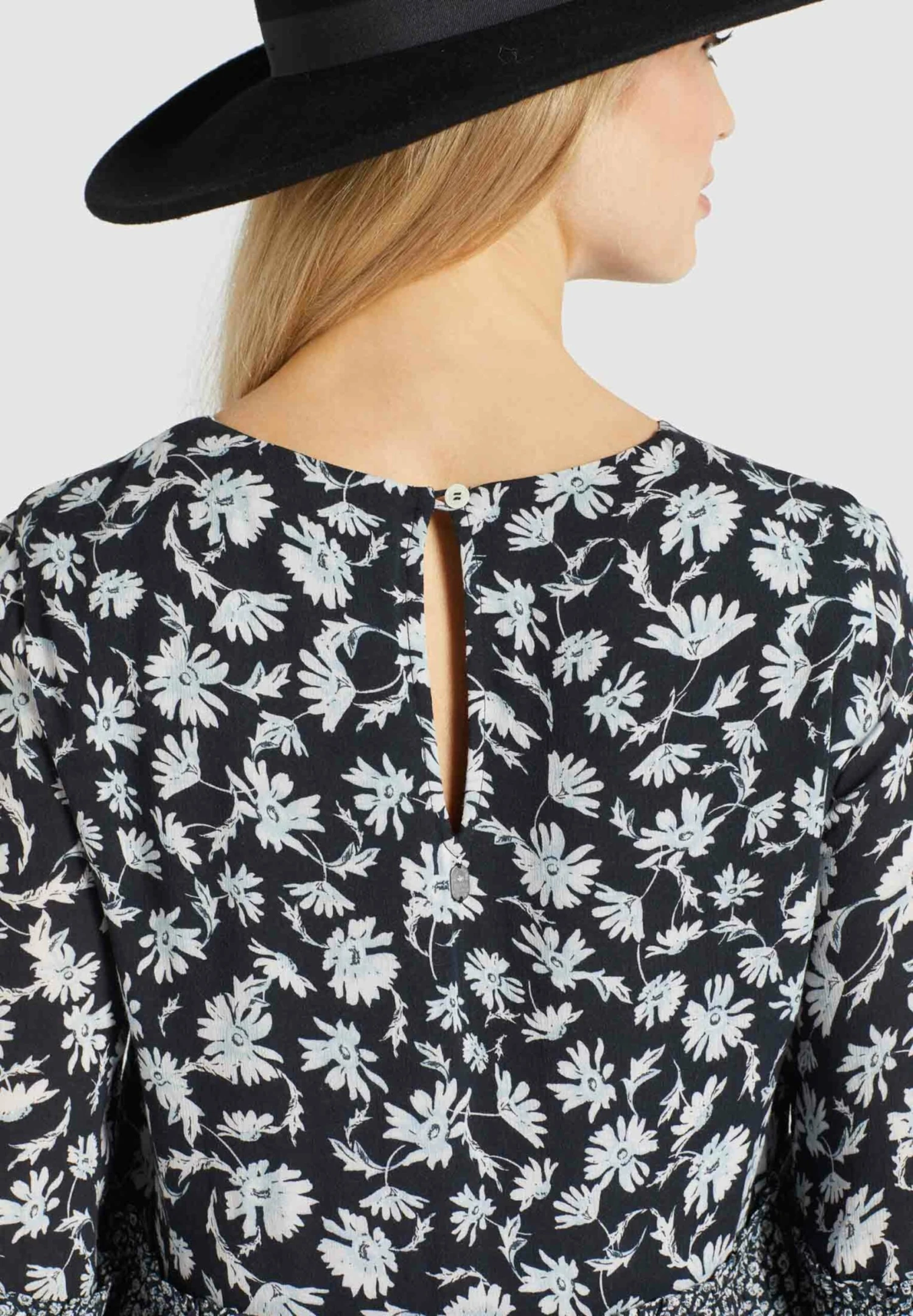 Khujo Mini Jurken Jurk Granata Dames Zwart 5 Khujo Mini Jurken Jurk Granata Dames Zwart - Image 5