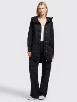 Khujo Parkas Tussenparka Aira 3 Dames Zwart -Kleding Verkoop 7cf8bbbef13062ddbd584604ccd8ec4f scaled