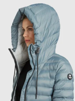 Khujo Tussenjassen Tussenjas Lovina Dames Duifblauw 13 Khujo Tussenjassen Tussenjas Lovina Dames Duifblauw -Kleding Verkoop 880cb2100ead5d6a4b0bb016716ca229 scaled