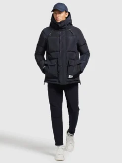 Khujo Winterjassen Winterjas Jedi Heren Donkerblauw -Kleding Verkoop 9c80ee89eb6c684130d9766900f31cc2 scaled