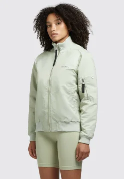 Khujo Lova - Jas - Blassgrün -Kleding Verkoop 9ff1a068f3b8469a9eca8e3a80785bf9 scaled