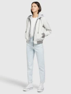 Khujo Tussenjassen Tussenjas Persee Dames Wit -Kleding Verkoop a32aa9b84dfd30365f7f0e5759c22cde scaled