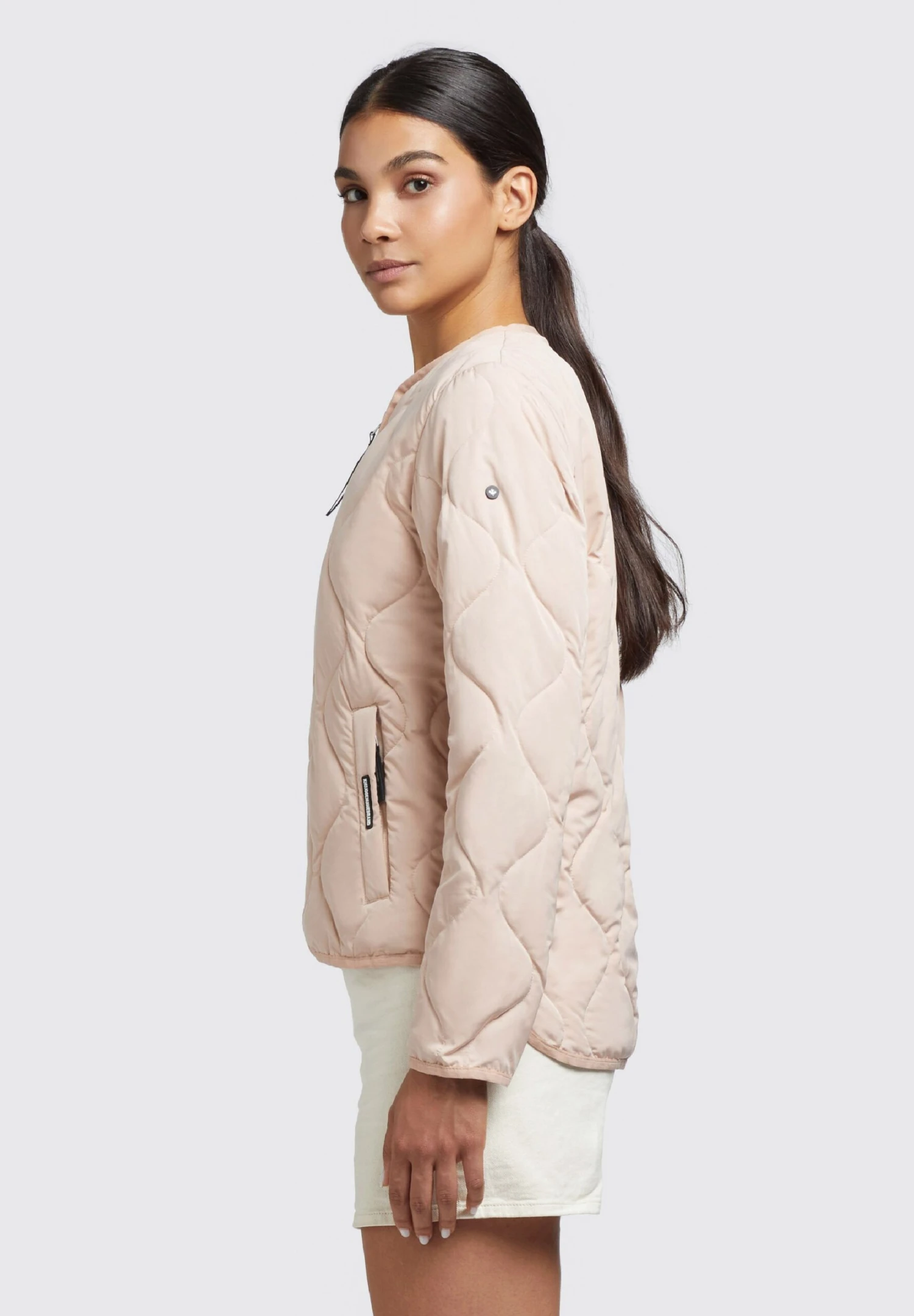 Khujo Alma - Jas - War-Pin 4 Khujo Alma - Jas - War-Pin - Image 4