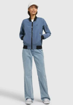 Khujo Stence2 - Bomberjacks - Blau 9 Khujo Stence2 - Bomberjacks - Blau -Kleding Verkoop c0e18214df44489ebdf901afd72f33e4 scaled