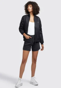 Khujo Lova - Jas - Schwarz -Kleding Verkoop c18fe2af91c04da89407ef1c6b53c452 scaled