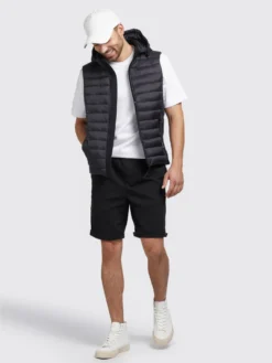 Khujo Bodywarmers Bodywarmer Heren Zwart 13 Khujo Bodywarmers Bodywarmer Heren Zwart -Kleding Verkoop c2bcc245037da82785c2a28d5617053b scaled