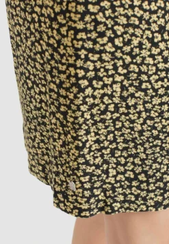 Khujo Mini Rokken Rok Armata Dames Zwart -Kleding Verkoop cf16fcb80321f5de481ff84e8ae0570c scaled