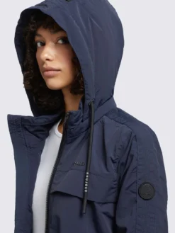 Khujo Tussenmantels Tussenmantel Voya3 Dames Donkerblauw 14 Khujo Tussenmantels Tussenmantel Voya3 Dames Donkerblauw -Kleding Verkoop d01c9c4c576a928899debfc9ffec7eec scaled