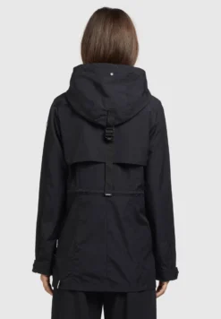 Khujo Felina - Regenjas - Schwarz -Kleding Verkoop de8c1ca4a9a34dd3a9e5d299e4731a10 scaled