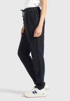 Khujo Pantalons Regular Broek Svetjana Dames Donkergrijs -Kleding Verkoop e41628e5acc9b296e06b8a6e097c878f scaled