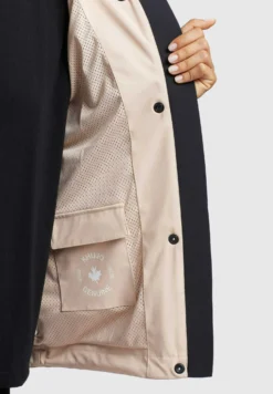 Khujo Gammi - Jas - Apricot -Kleding Verkoop e77b6aa1d6954ec2afd40623ec0cc5cd scaled