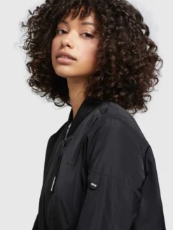 Khujo Tussenjassen Tussenjas Stence2 Dames Zwart -Kleding Verkoop eef6c8f59c77ecfc2b58949a07de5616 scaled