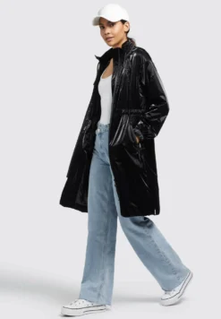 Khujo Marthe - Regenjas - Schwarz -Kleding Verkoop f155c0cb451f417fb36a11da06e440be scaled